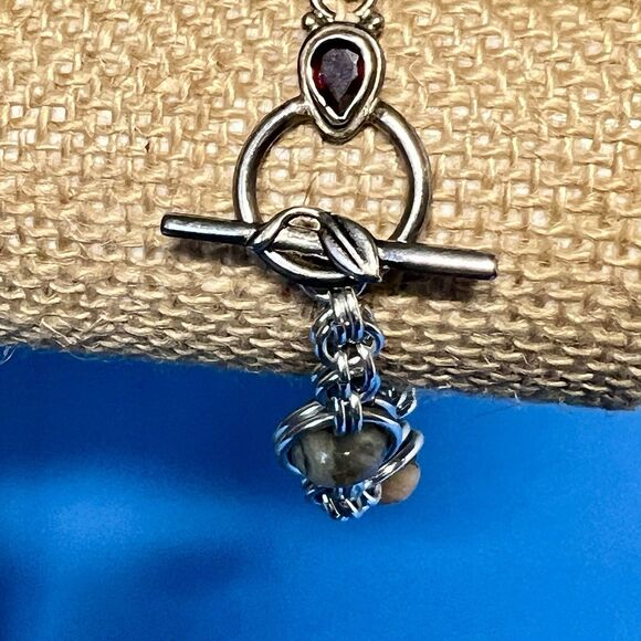 Handmade Chain Maille Bracelet With Gemstones And Sterling Silver  Clasp 7" - Picture 5 of 6